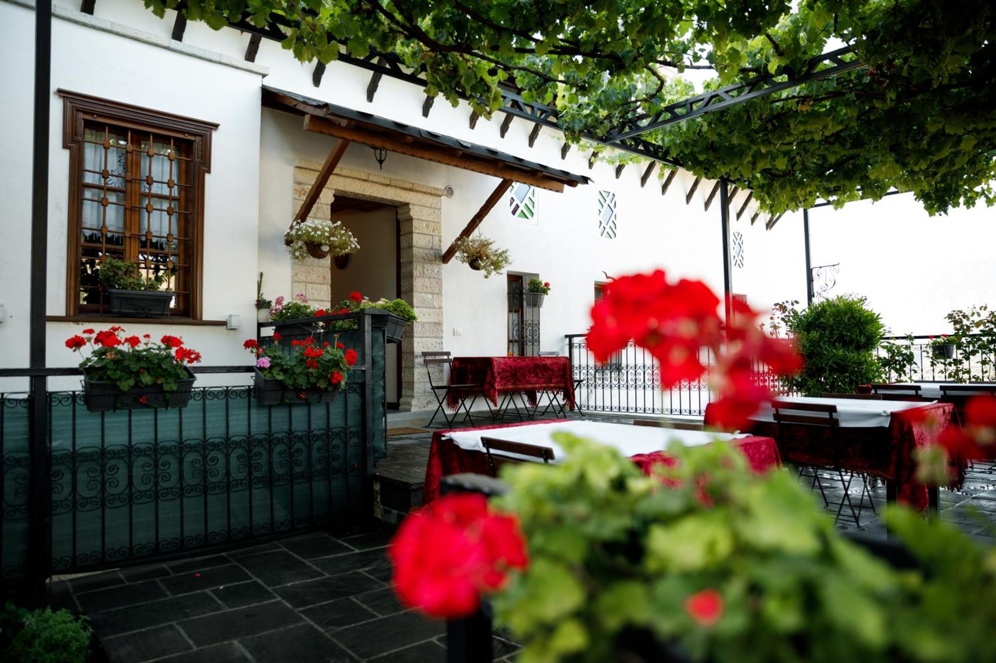 Boutique Hotel Musee Gjirokastër Eksteriør bilde